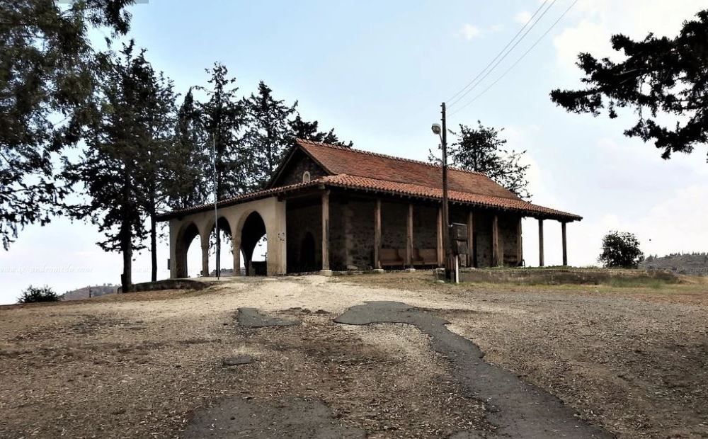 Церковь в Кораку: интерьер из троодосского камня XVII века